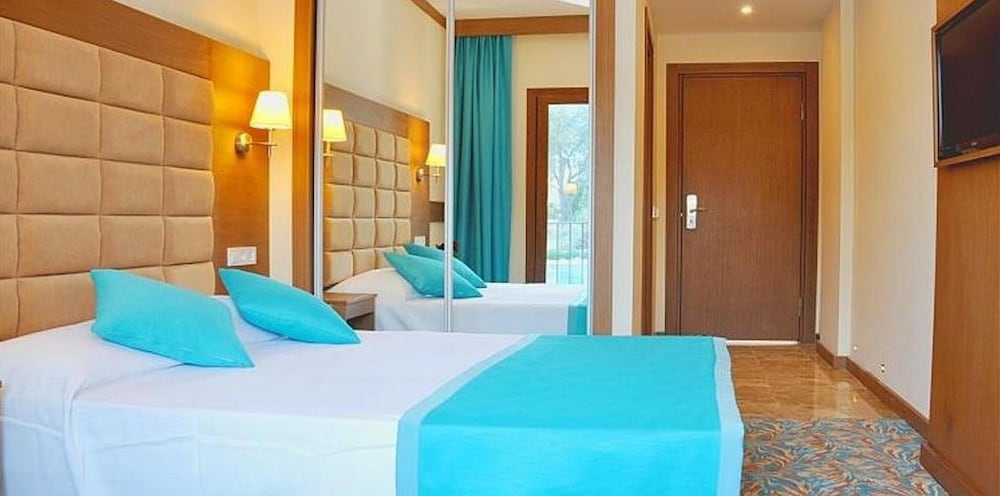 

Milano - Gundogan - Liona Hotel & SPA