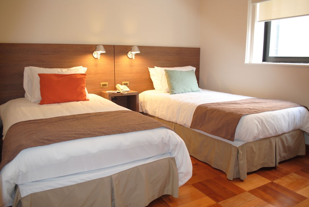 

Milano - Santiago - Hotel Santa Lucia