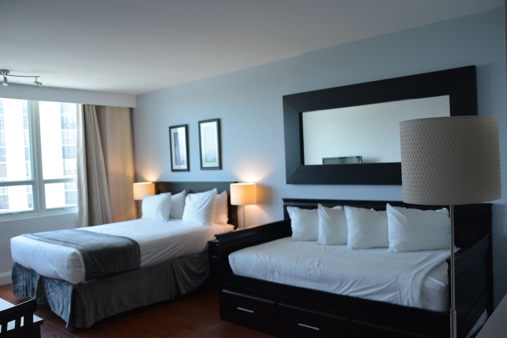 

Milano - Surfside - New Point Miami Beach Apartments