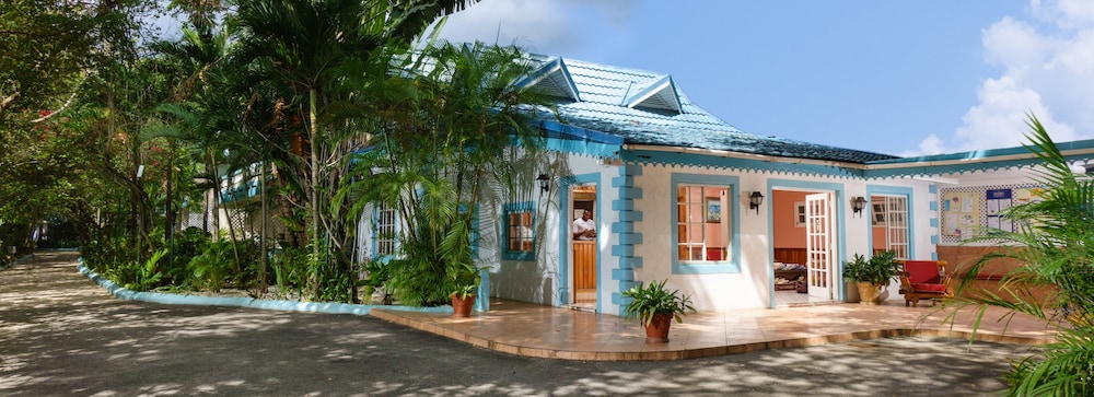 

Roma - Giamaica, Caraibi - Legends Beach Resort