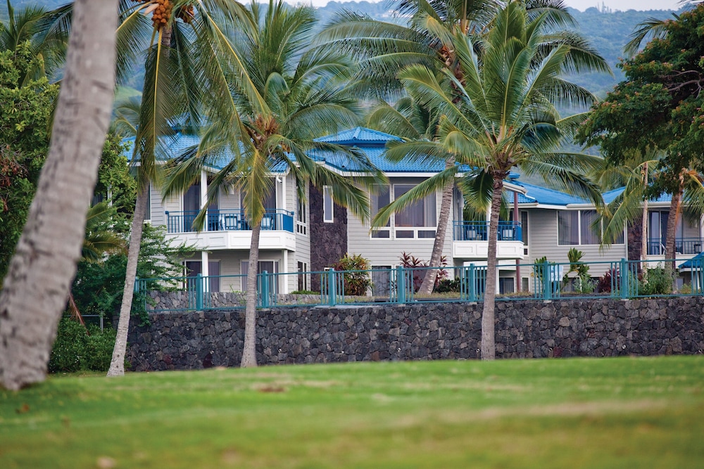 

Milano - Kailua-Kona - Holua Resort