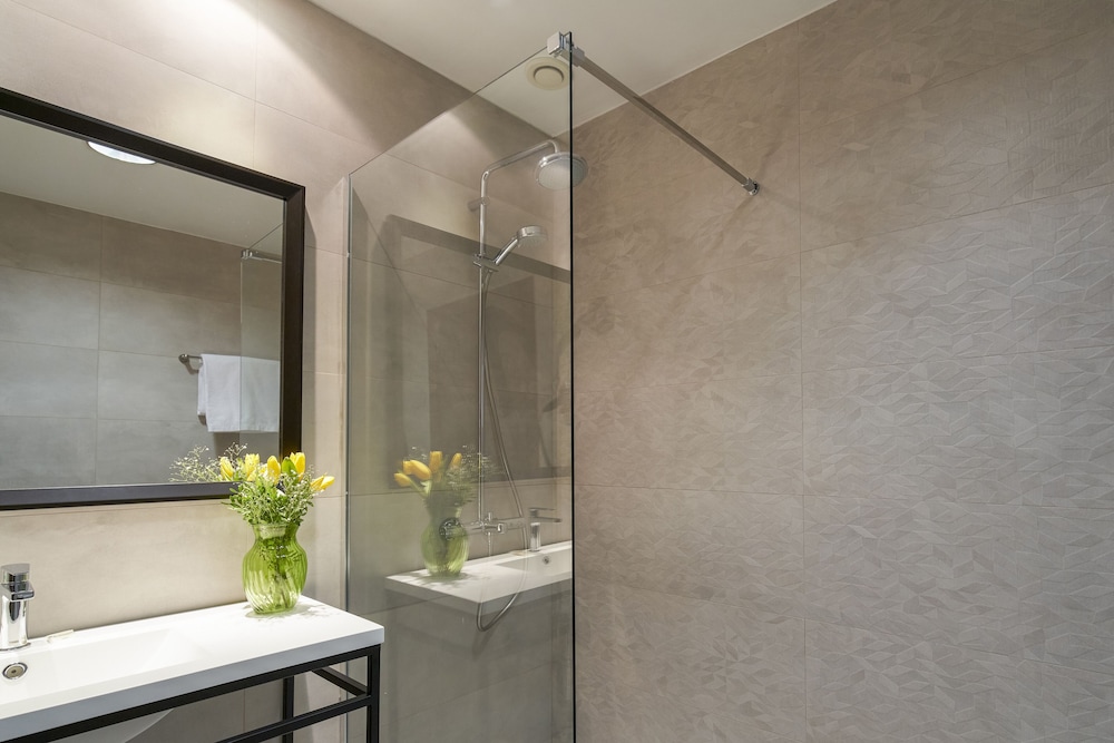 

Milano - Las Rozas de Madrid - Hotel Plaza Las Matas