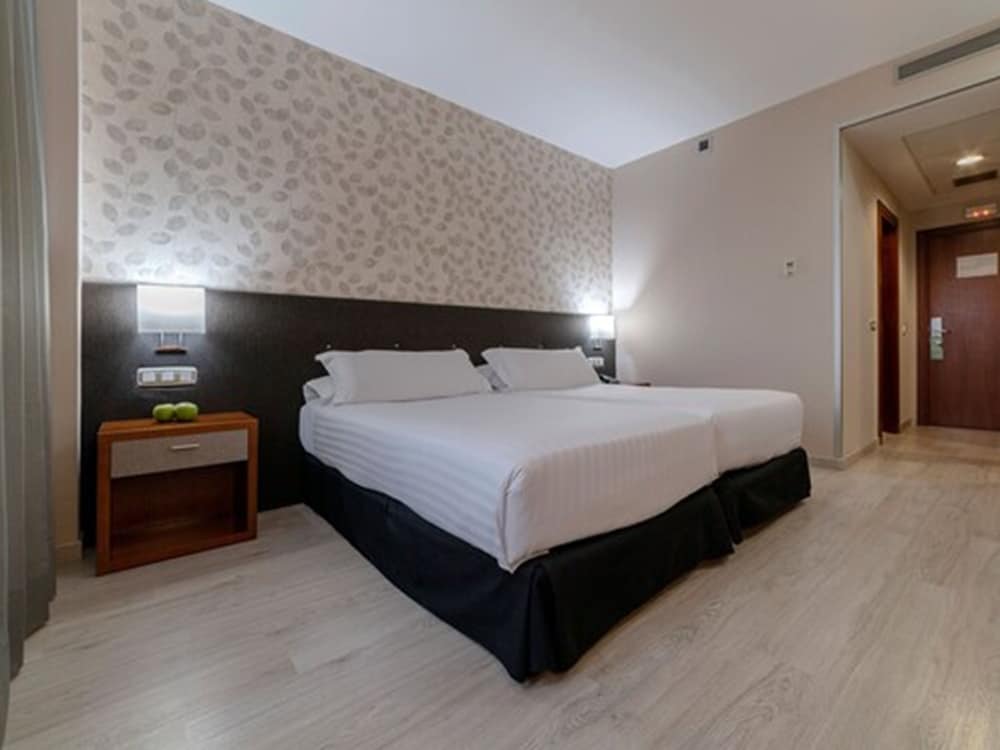

Milano - Las Rozas de Madrid - Hotel Plaza Las Matas