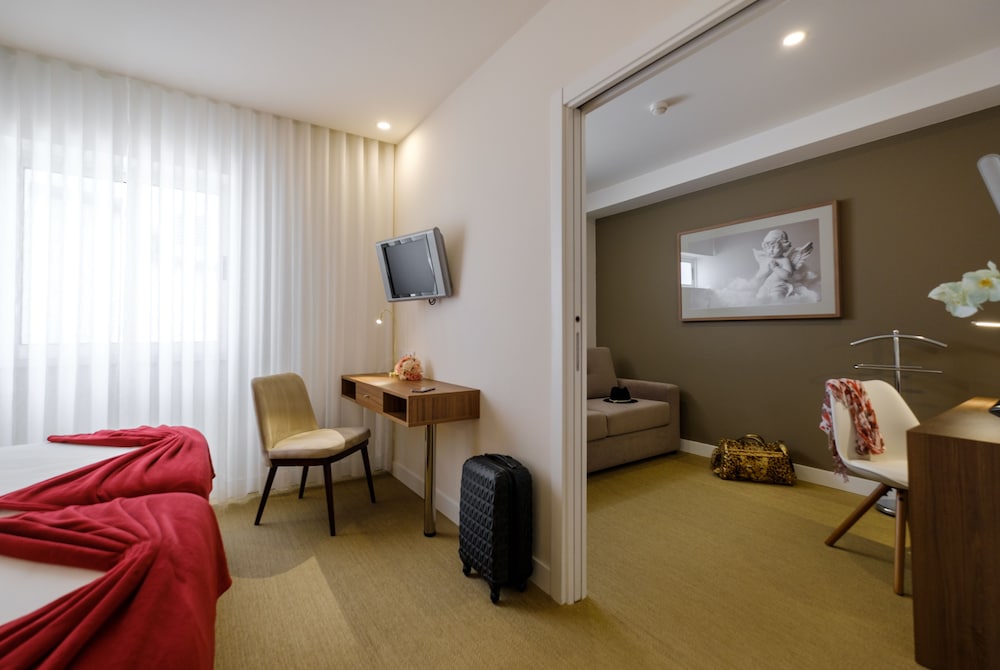 

Milano - Ourém - Hotel Regina