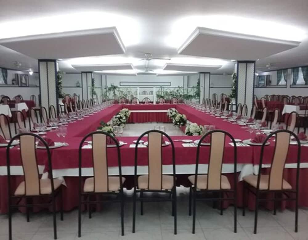

Roma - Santiago de Compostela - Hotel Castro