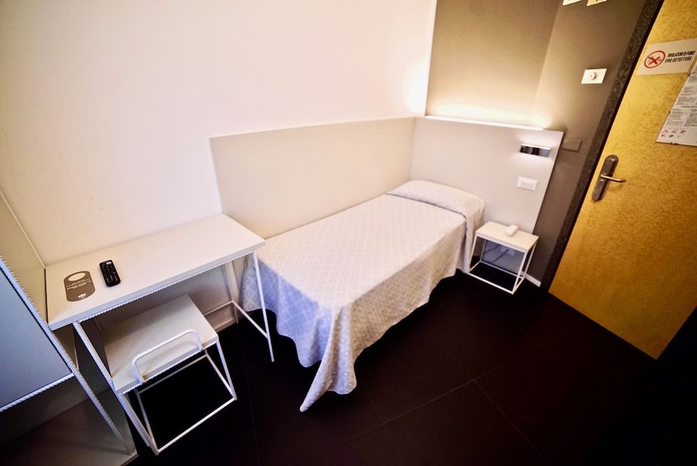 

Bari - Mestre - Hotel Centrale