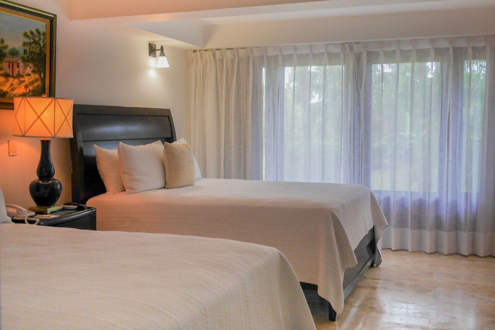 

Bari - La Romana - Casa De Campo Resort & Villas