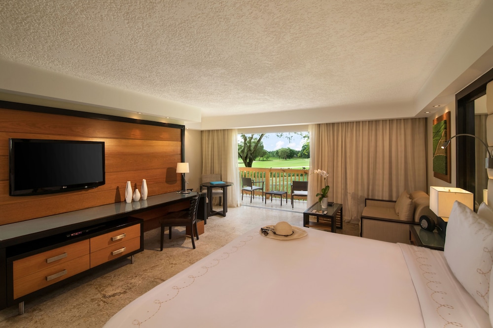 

Bari - La Romana - Casa De Campo Resort & Villas