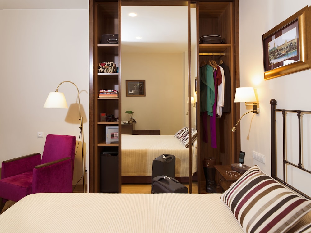 

Cagliari - Bormujos - Hotel YIT Vereda Real