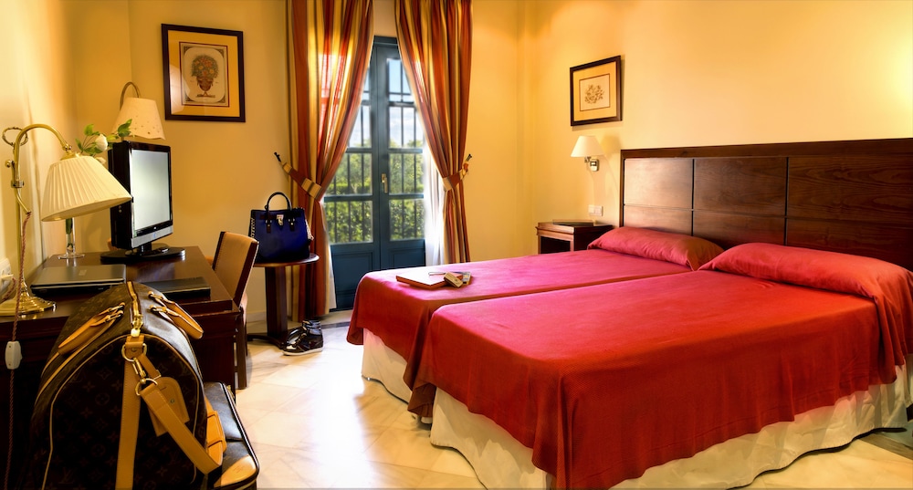 

Pisa - Espartinas - Hotel YIT Vereda Real