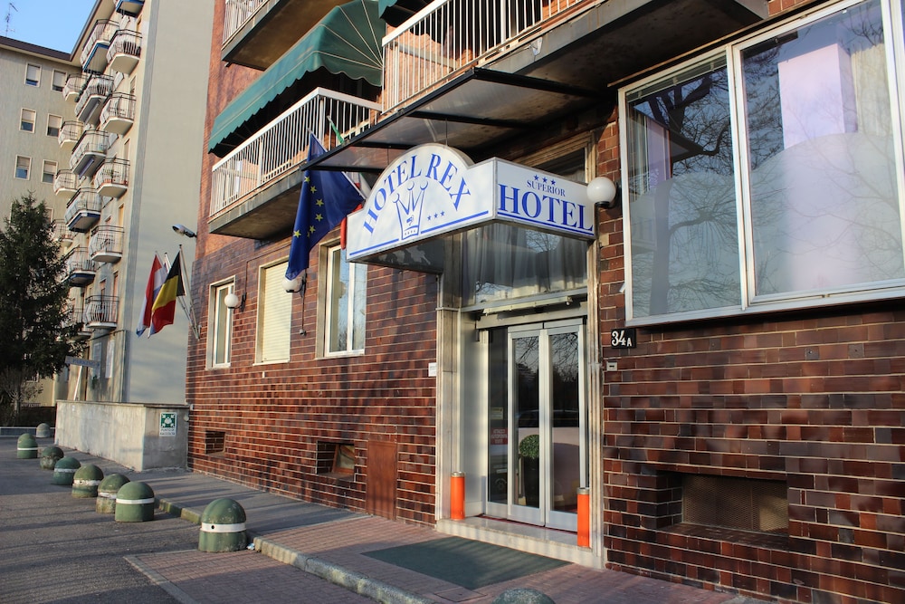 

Napoli - Rozzano - Hotel Rex Milano