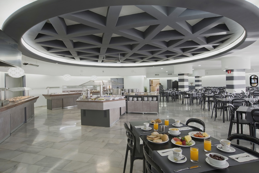 

Cagliari - Fuengirola - Hotel El Puerto by Pierre Vacances