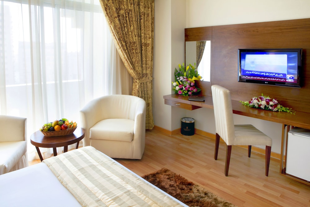 

Roma - Dubai - Landmark Hotel