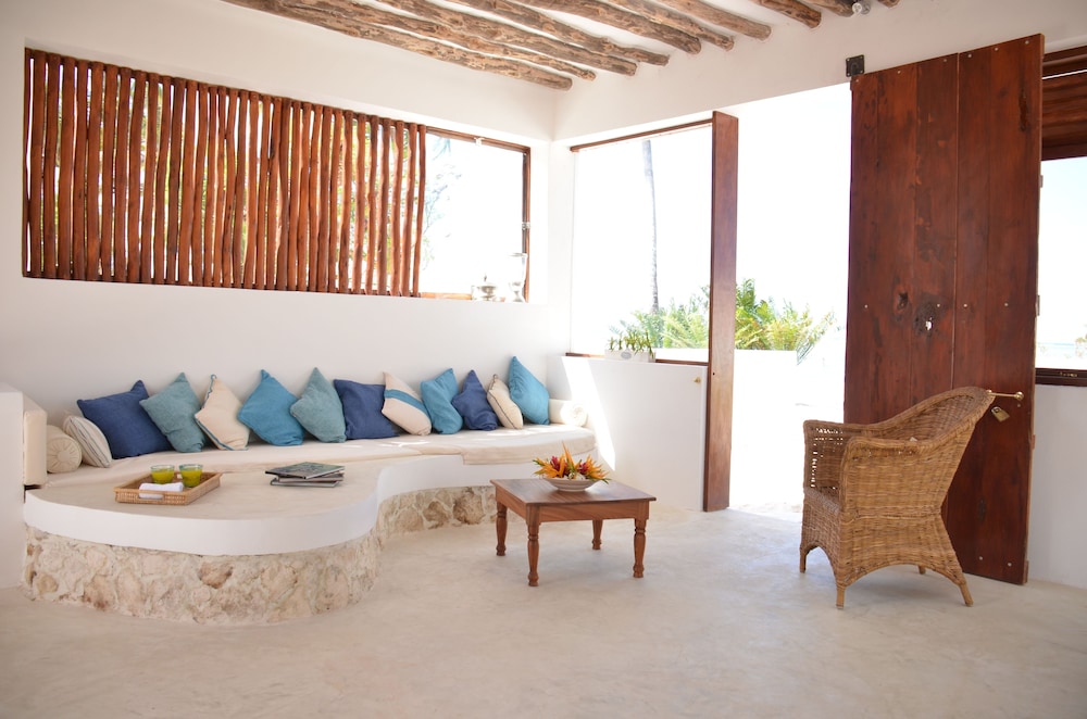 

Milano - Dongwe - Indigo Beach Zanzibar
