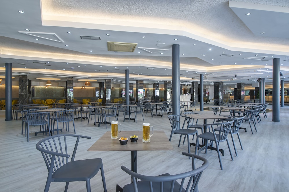 

Milano - Benidorm - Hotel Benidorm East by Pierre & Vacances