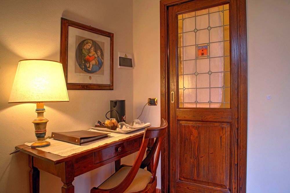 

Napoli - Siena - Borgo Grondaie