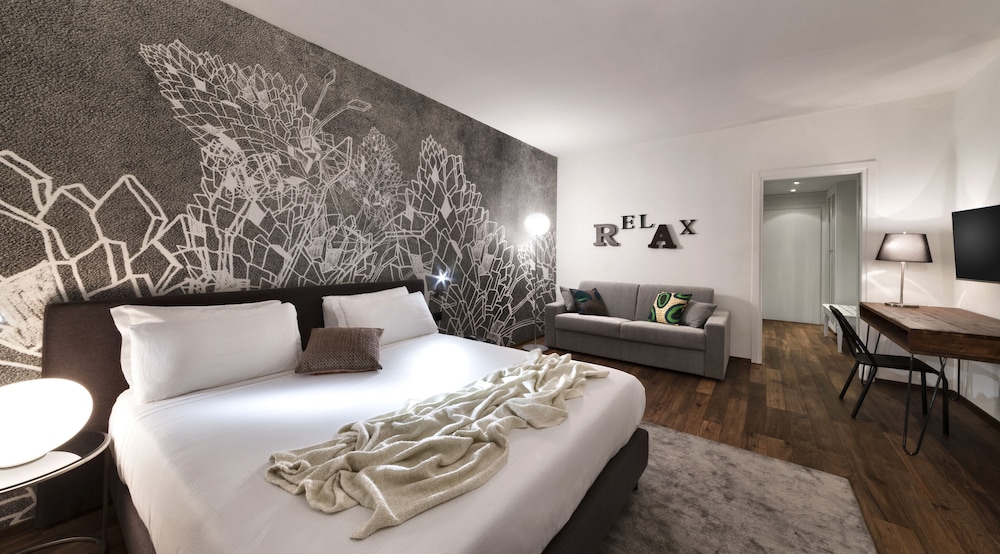 

Bari - Rho (Fiera) - Living Hotel