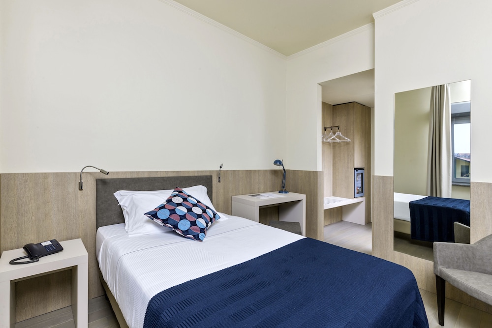

Cagliari - Rho (Fiera) - Living Hotel