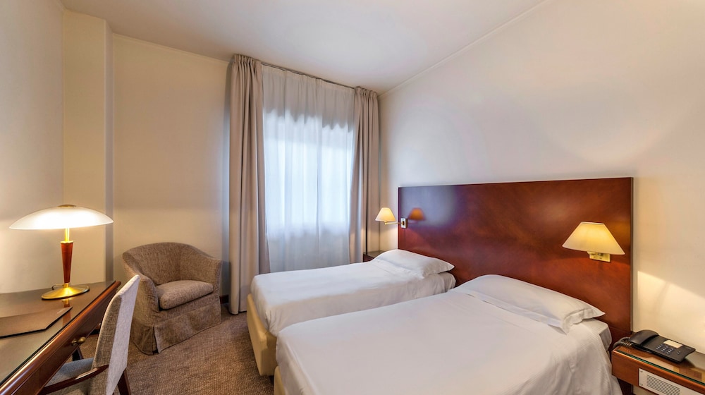 

Napoli - Vanzago - Living Hotel