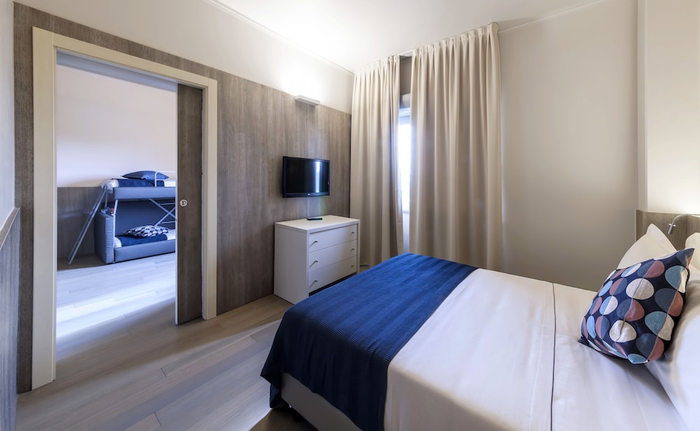

Catania - Rho (Fiera) - Living Hotel