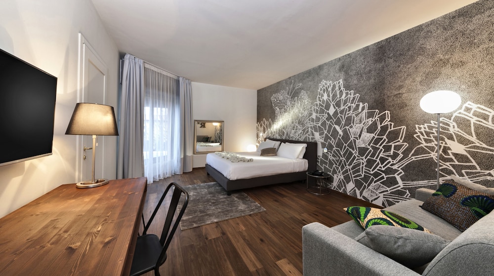 

Roma - Nerviano - Living Hotel
