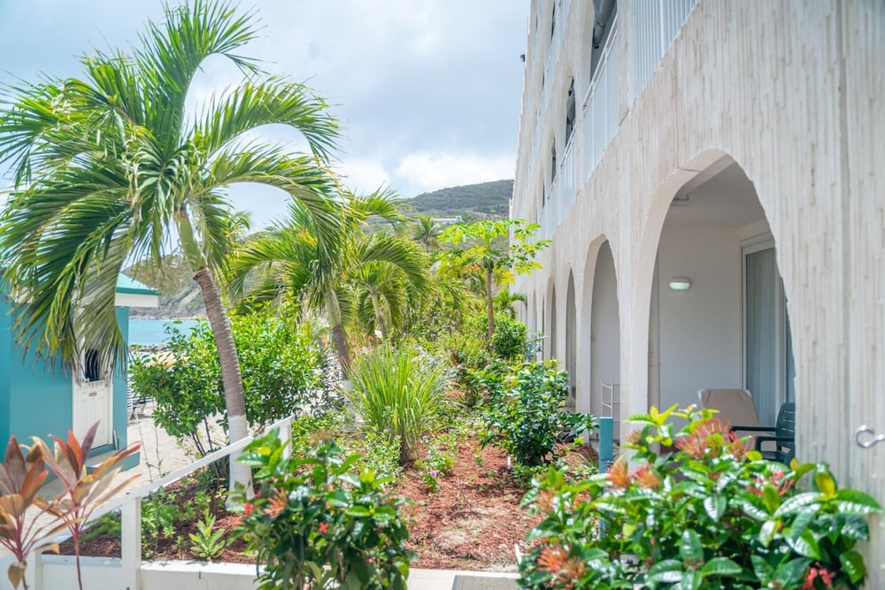 

Napoli - Philipsburg - Belair Beach Hotel