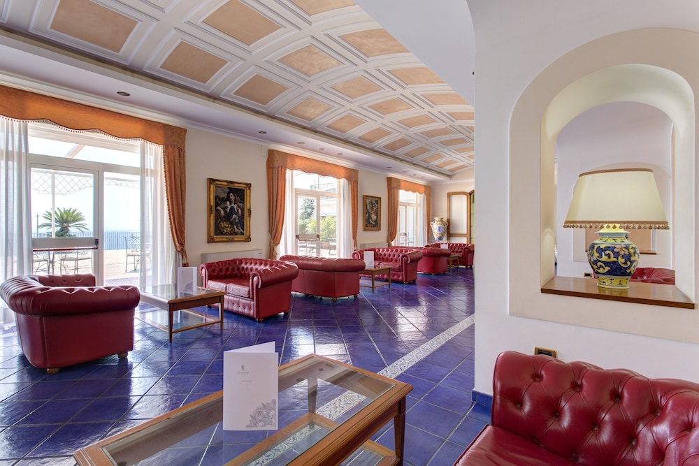 

Torino - Cetara - Lloyd's Baia Hotel