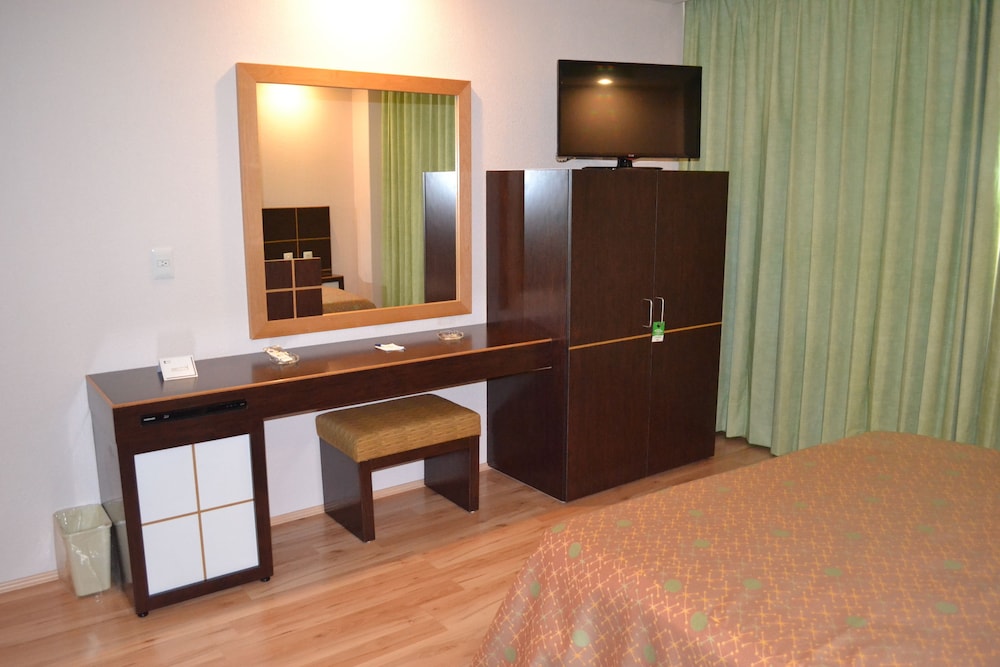 

Milano - Tlalnepantla - Hotel & Villas Panamá