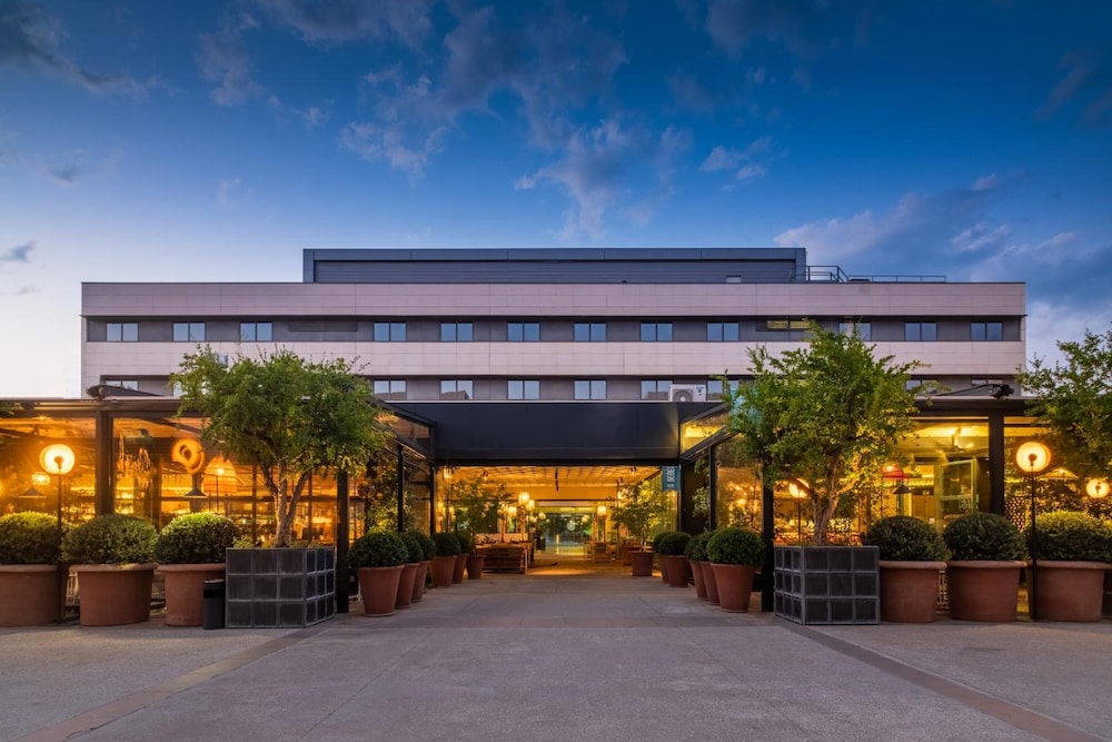

Bologna - Las Rozas de Madrid - Hotel Aravaca Village