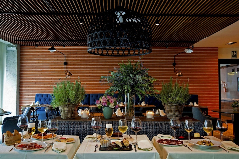

Lamezia Terme - Las Rozas de Madrid - Hotel Aravaca Village