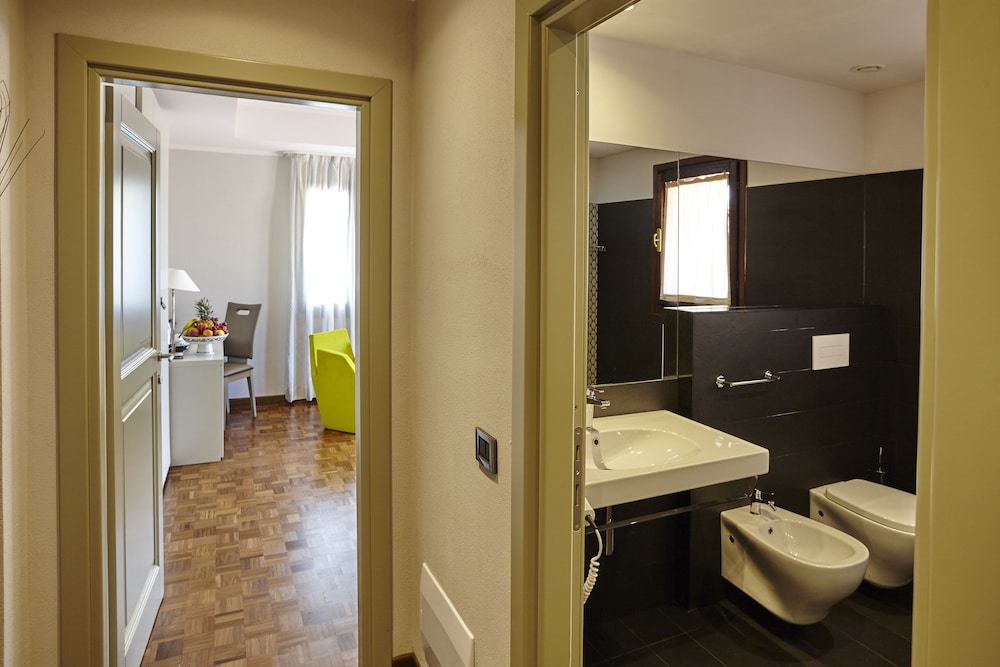 

Bari - Olbia - Tramas Hotel & Spa