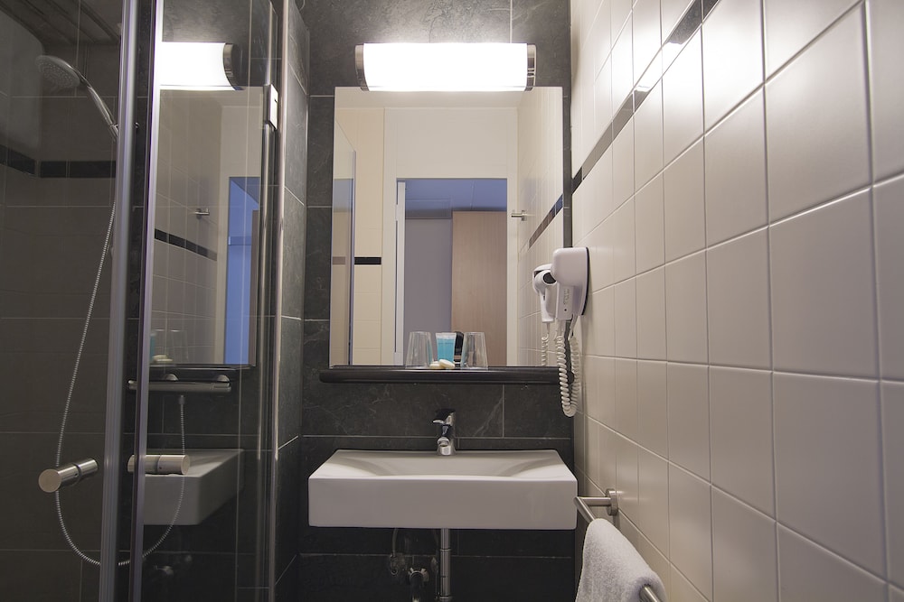 

Roma - Schiphol - Bastion Hotel Schiphol Hoofddorp