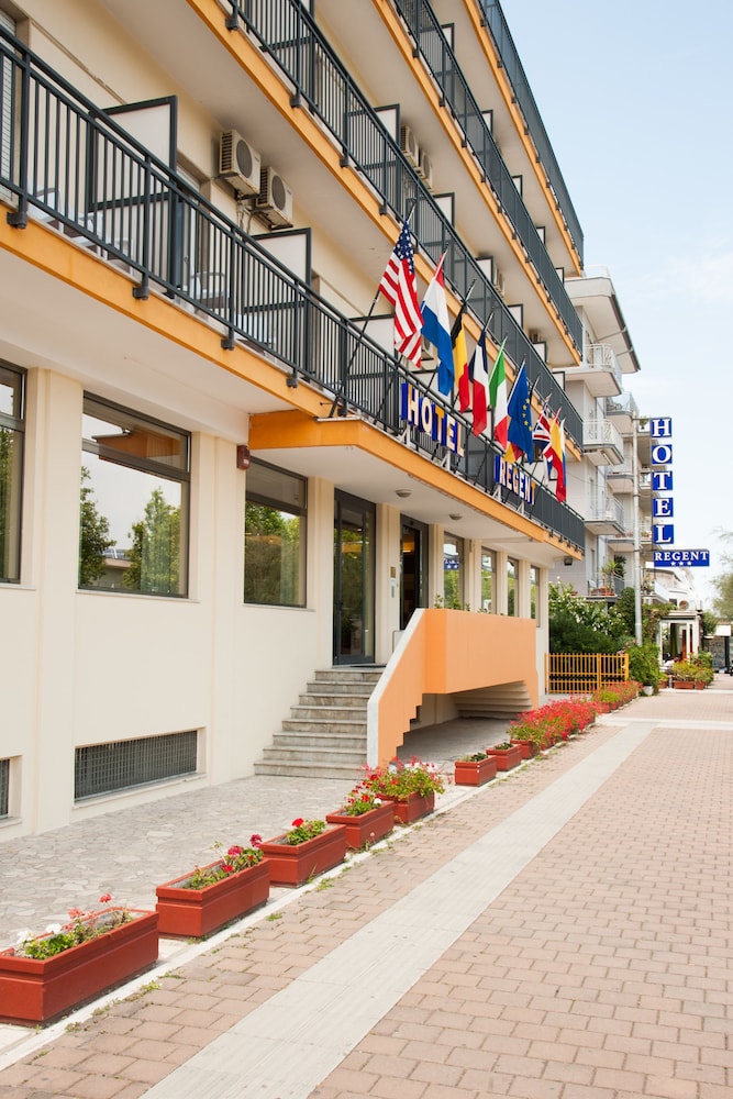 

Milano - Pescara - Hotel Regent