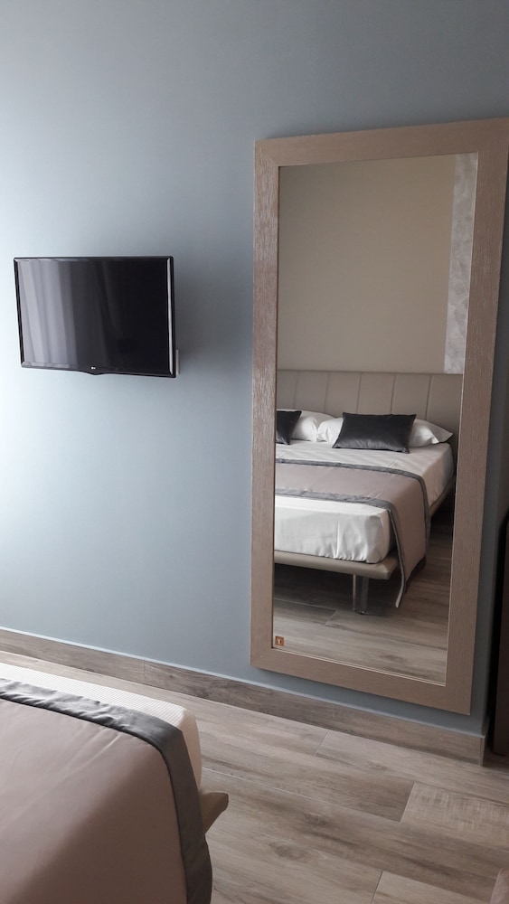 

Reggio Calabria - Mestre - Hotel Ariston