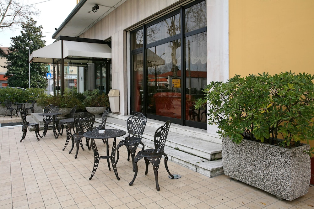 

Brindisi - Marcon - Hotel Ariston