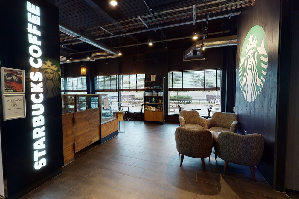 

Firenze - Leith - Village Hotel Edinburgh