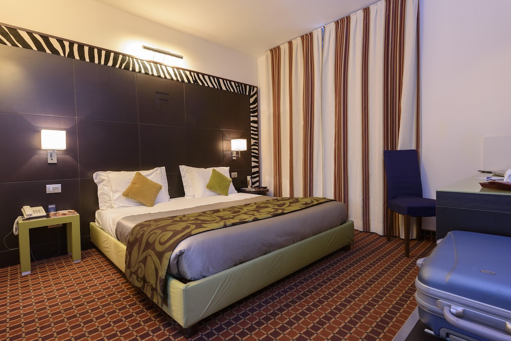 

Catania - Somma Lombardo - First Hotel Malpensa