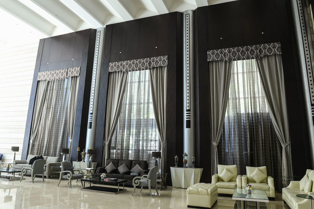 

Milano - Bahrain - The Juffair Grand Hotel
