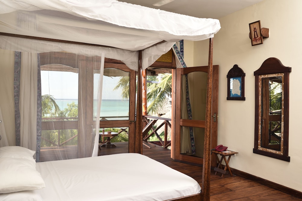 

Milano - Kendwa - Mnarani Beach Cottages