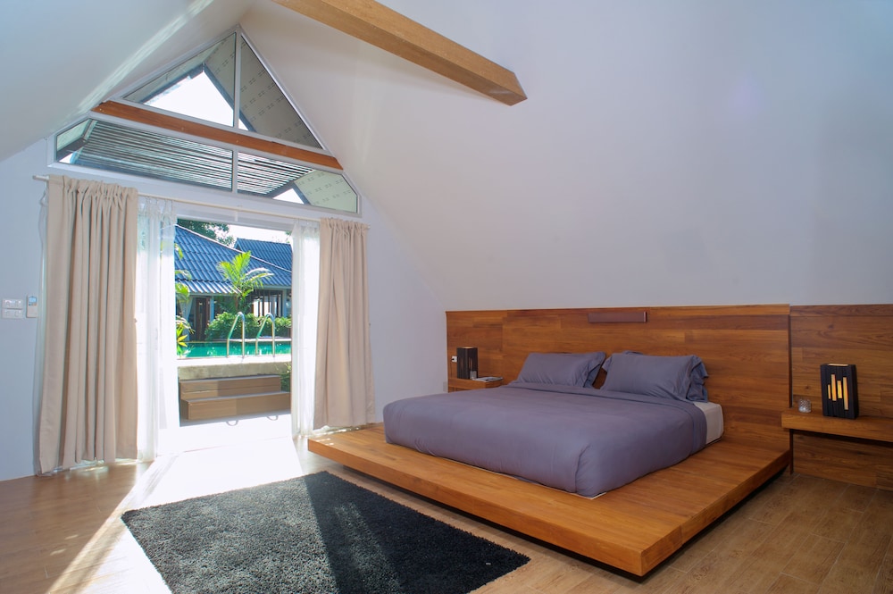 

Roma - Taling Ngam Beach - Koh Samui - At Samui Haus