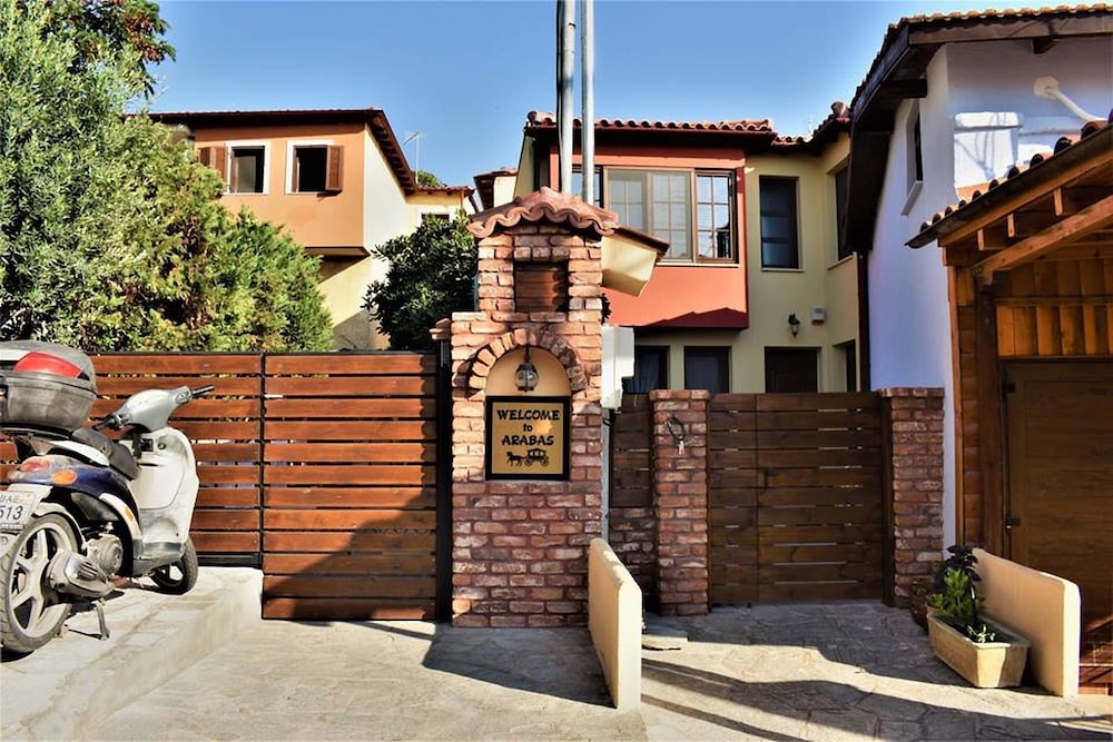 Arabas – Hostel