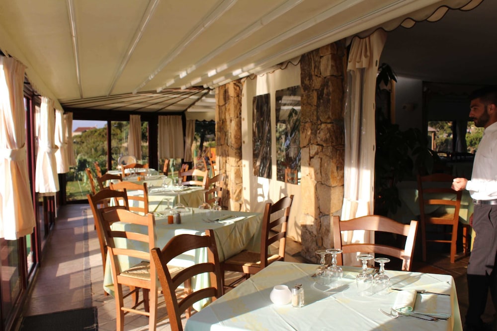 

Palermo - Budoni - Hotel Cala Mirto
