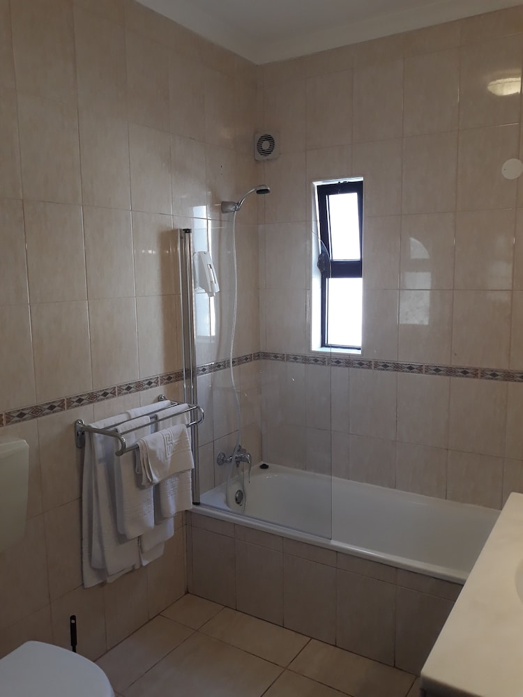 

Roma - Lagos - Vilamar