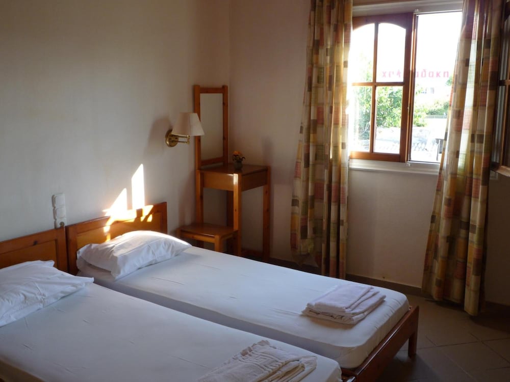 

Verona - Heraklion - Haris Apartments