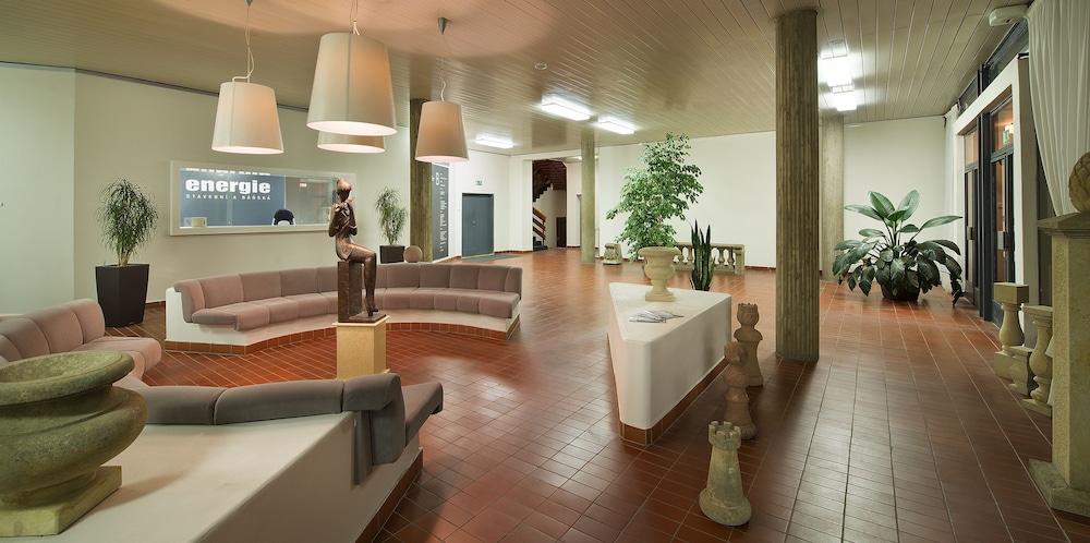 

Napoli - Praga, Aeroporto Václav Havel - Hotel Energie