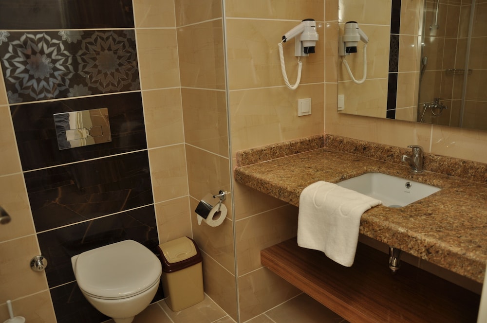 

Bologna - Mahmutlar - Almera Park Apart Hotel