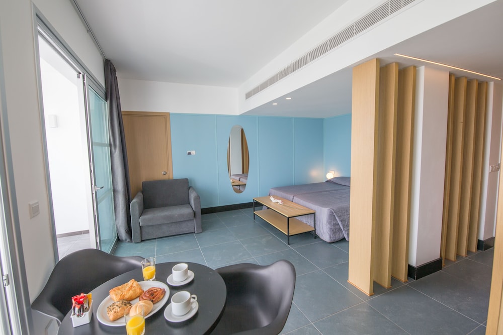 

Napoli - Ayia Napa - Anthea Hotel Apartments