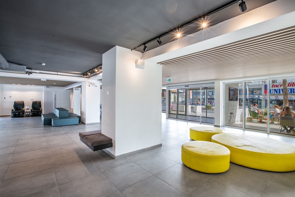 

Bologna - Cipro - Anthea Hotel Apartments