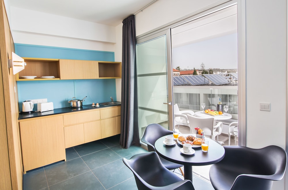 

Firenze - Cipro - Anthea Hotel Apartments