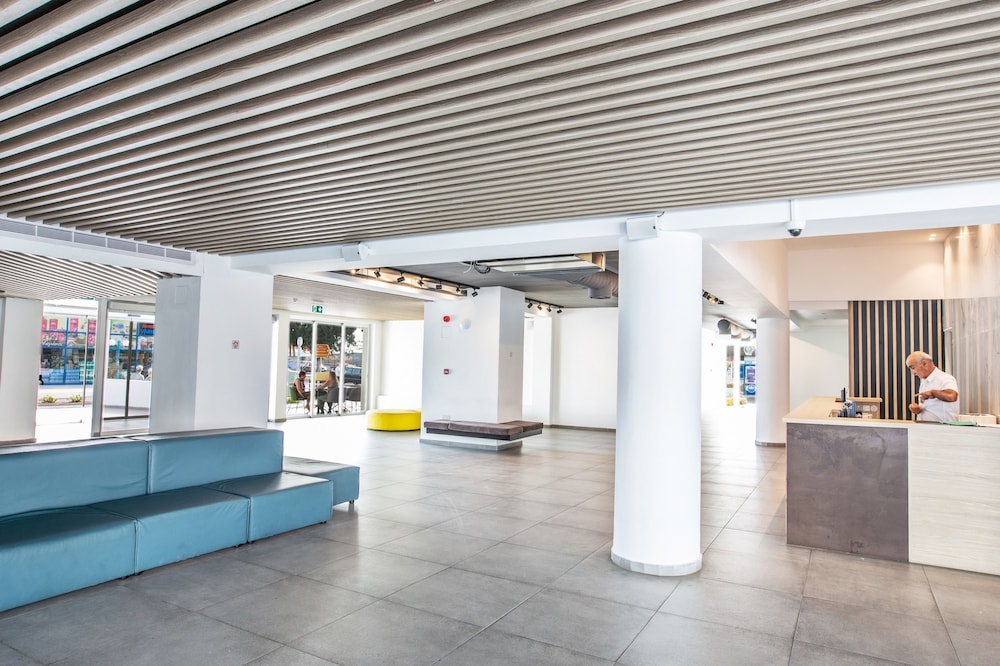 

Roma - Cipro - Anthea Hotel Apartments